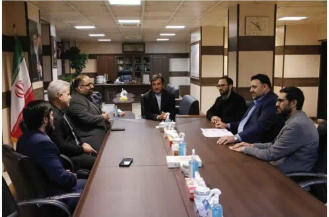 نشست متولیان حوزه صنعت، تجـــــارت و اصناف  با بیـــژن سلیمانپور فرماندار ویژه شهرستان ری