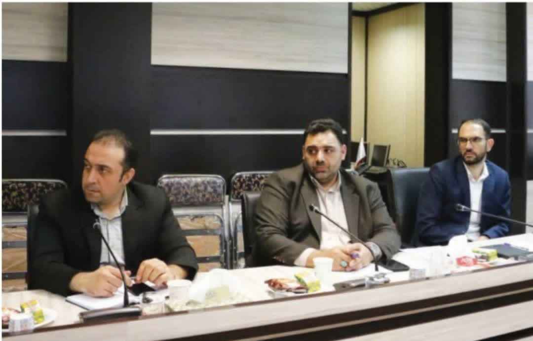 حضور در نشست کمیسیون برنامه ریزی، هماهنگی و نظارت بر مبارزه با قاچاق کاال و ارز شهرستان ری