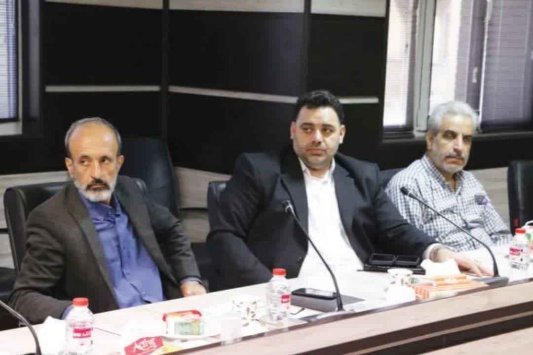هفتمین نشست ستاد تسهیل و رفع موانع تولید  شهرستان ری باحضور صنعتگران برگزار شد