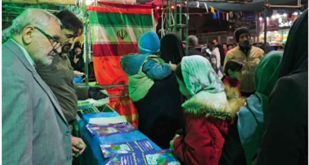 خدمات رسانی عاشقانه  اتاق اصناف شهرستان ری  در اعیاد شعبانیه با توزیع  غذای گرم میان مردم