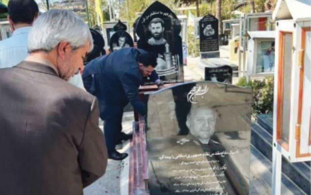 برگزاری مراسم غبار روبی مزار شهدای دفاع مقدس